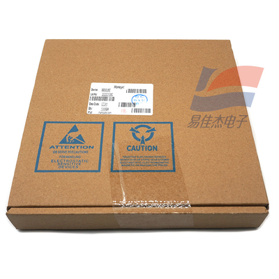 SS551AT carte SMD ultra sensible 3V montée sur le capteur d'effet Hall 85G point de fonctionnement -40.C Min Temp.
