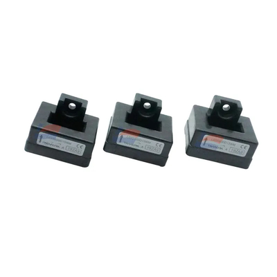 YJJ L03S600D15WM 10μs 20mA bidirectionnel ± 1% 600A Un capteur de courant Hall est installé dans la base