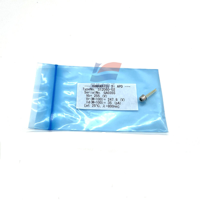 YJJ S12060-02 Coefficient de basse température du silicium APD pour la bande de 800 nm dans l'encapsulation métallique et le paquet TO18