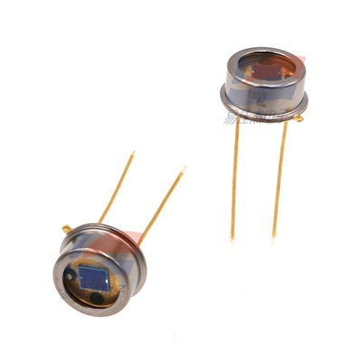 YJJ S1223 S1223-01 La photodiode au silicium PIN est utilisée pour la détermination photométrique précise dans la lumière visible à la bande infrarouge proche